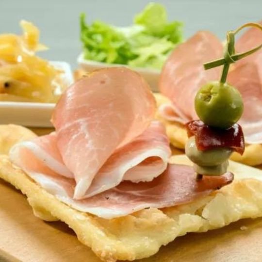 Gnocco Fritto con Crudo
